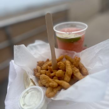 Paul's Daughter - Fried clams ($10ish) and Watermelon margarita ($18ish)- very tasty clams and marg with no buzz... :-( - Hot Dogs Near Me - Brooklyn, New York Paul's Daughter - Fried clams ($10ish) and Watermelon margarita ($18ish)- very tasty clams and marg with no buzz... :-( - Hot Dogs Near Me - Brooklyn, New York