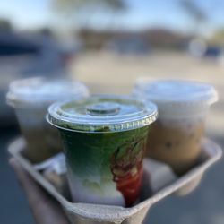 Xol Coffee - Strawberry matcha  Vanilla lattes
