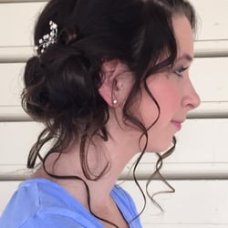 Profiles Salon 7