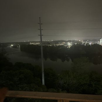 P6 - View photo of the terrace - Cocktail Bars Near Me - Austin, Texas