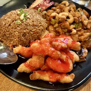 Chef Lu's Asian Bistro - One of the combination dinners. - Chinese Near Me - Spokane, Washington Chef Lu's Asian Bistro - One of the combination dinners. - Chinese Near Me - Spokane, Washington