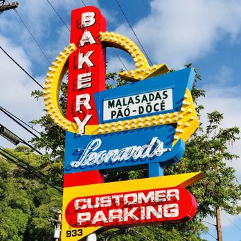 Leonard's Bakery - Bakeries Near Me - Honolulu, Hawaii