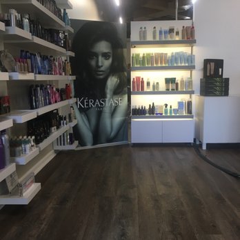 Sanke Kingwood - Front waiting area - Hair Salons Near Me - Houston, Texas Sanke Kingwood - Front waiting area - Hair Salons Near Me - Houston, Texas