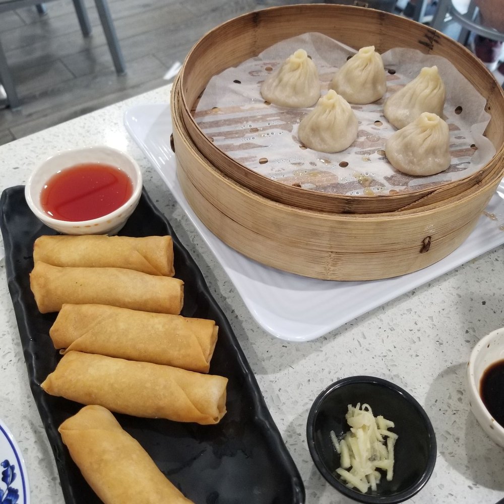 Noodle Master - Pasadena - Spring rolls and soup dumplings - Chinese Near Me - Pasadena, Texas