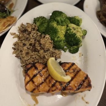 Creekside Restaurant & Bar - Whiskey glazed salmon with 2 sides - broccoli , wild rice - New American Near Me - Brecksville, Ohio Creekside Restaurant & Bar - Whiskey glazed salmon with 2 sides - broccoli , wild rice - New American Near Me - Brecksville, Ohio