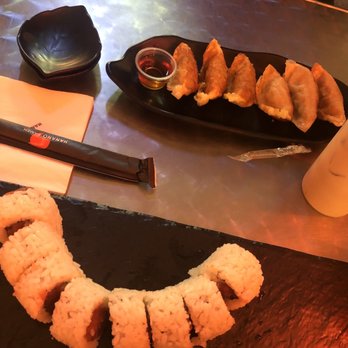 Hanano Ramen - Spicy Tuna Roll, Gyoza - Ramen Near Me - Orange, California