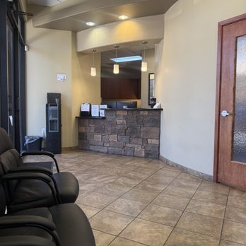 Valley Endodontics & Oral Surgery - The lobby - Oral Surgeons Near Me - Chandler, Arizona Valley Endodontics & Oral Surgery - The lobby - Oral Surgeons Near Me - Chandler, Arizona