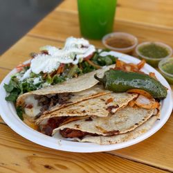 Ochoas Outdoor Mexican Food - Quesadillas Michoacanas