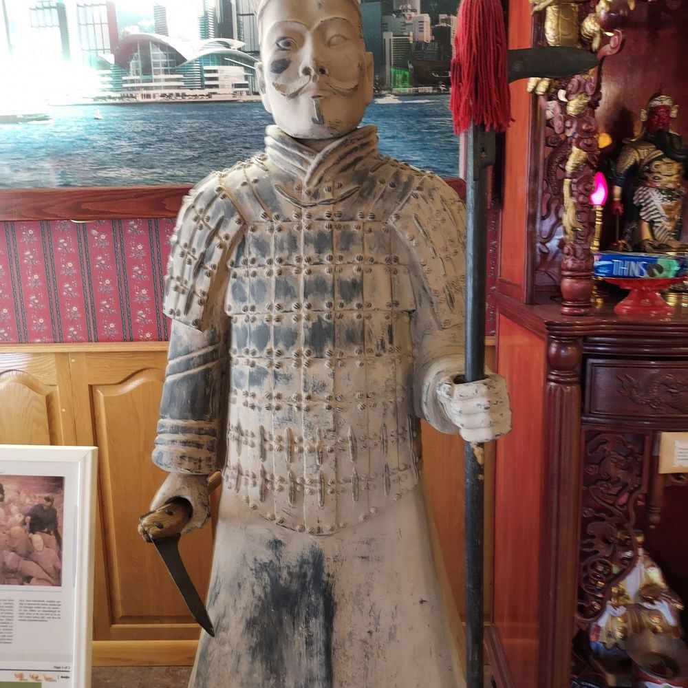 China Gourmet - Statue in the foyer - Chinese Near Me - Pinedale, Wyoming
