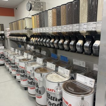 WinCo Foods - Dessert chip bins - Grocery Near Me - Longview, Washington