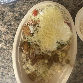 Chipotle Mexican Grill - Fast Food Near Me - Macomb, Illinois