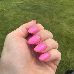 Elegant Nails Salon - Love my nails!