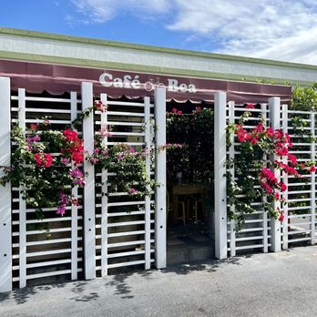 Café Bea - Afuera - Cafes Near Me - Miami, Florida Café Bea - Afuera - Cafes Near Me - Miami, Florida