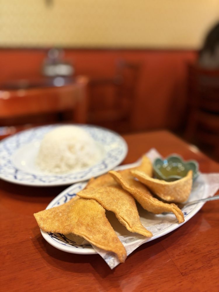 Phi Chay Thai Cuisine