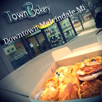 Town Kitchen Restaurant - Halal Near Me - Melvindale, Michigan