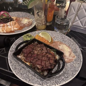 Caló Kitchen + Tequila - Rib eye tacos - Cocktail Bars Near Me - Costa Mesa, California Caló Kitchen + Tequila - Rib eye tacos - Cocktail Bars Near Me - Costa Mesa, California