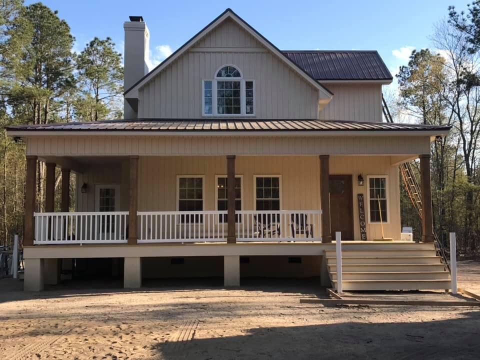 Slide of RiverBend Builder