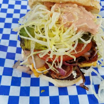 Broadway Cafe - Burgers Near Me - Big Bear City, California