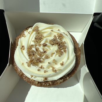 Crumbl - Mesa Groves - Carrot cake - Bakeries Near Me - Mesa, Arizona