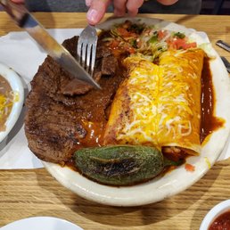 Steak and enchiladas yum! Steak and enchiladas yum!