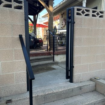 Creative Iron Works - Back stair rail - General Contractors Near Me - Los Alamitos, California Creative Iron Works - Back stair rail - General Contractors Near Me - Los Alamitos, California