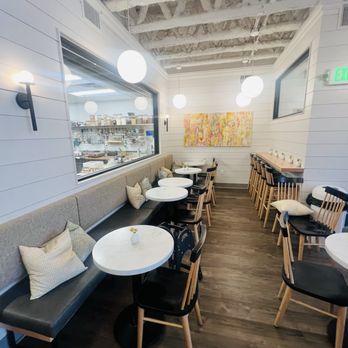 The Corner Pantry - Cafes Near Me - Baltimore, Maryland