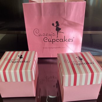 Casey's Cupcakes - Cupcakes Near Me - Riverside, California