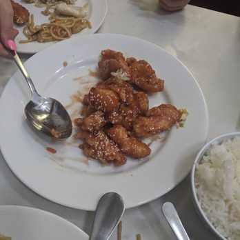 Liu Mandarin Kitchen - Sesame chicken - Chinese Near Me - Auburn, California Liu Mandarin Kitchen - Sesame chicken - Chinese Near Me - Auburn, California