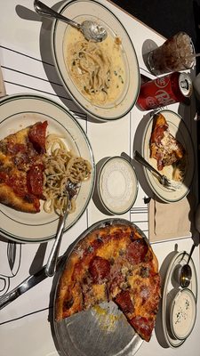 Jon & Vinny's Studio City by null Jon & Vinny's Studio City by null