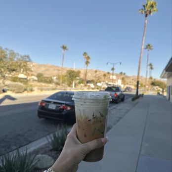 Espresso Self - Iced cookie butter latte with vanilla foam and cookie crumble - Coffee & Tea Near Me - Desert Hot Springs, California Espresso Self - Iced cookie butter latte with vanilla foam and cookie crumble - Coffee & Tea Near Me - Desert Hot Springs, California