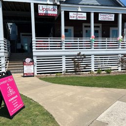 Exterior outside entrance of Sweet Cups & Corolla Cupcakes - Corolla, North Carolina Exterior outside entrance of Sweet Cups & Corolla Cupcakes - Corolla, North Carolina