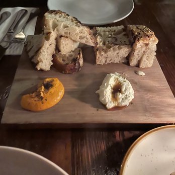 Otis - Homemade Bread & Spread - New American Near Me - Brooklyn, New York
