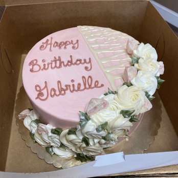 Chocolate Carousel - Birthday cake - Bakeries Near Me - Wall, New Jersey Chocolate Carousel - Birthday cake - Bakeries Near Me - Wall, New Jersey