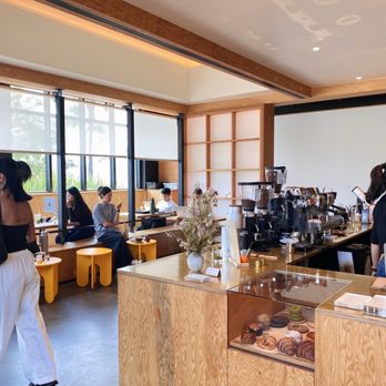 Mandarin 2 - Interior - Coffee & Tea Near Me - Pasadena, California Mandarin 2 - Interior - Coffee & Tea Near Me - Pasadena, California