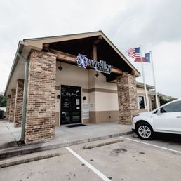Exterior outside entrance of Wellby Financial - Alvin, Texas Exterior outside entrance of Wellby Financial - Alvin, Texas