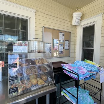 Cruiser Cafe - Outside ordering - American Near Me - Eatonville, Washington