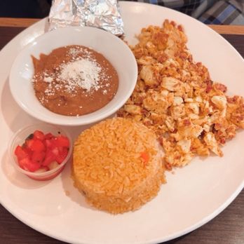 Broken Yolk Cafe - Chorizo and egg - Breakfast & Brunch Near Me - Orange, California Broken Yolk Cafe - Chorizo and egg - Breakfast & Brunch Near Me - Orange, California