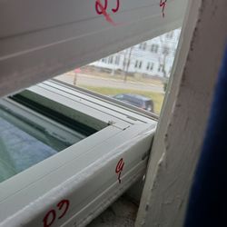 Seaside Glass & Mirror
