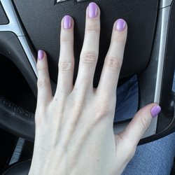 Wild Strawberry Hair & Nail Studio - Gel manicure
