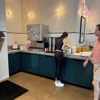 Little Rey - Self water service station. - Tacos Near Me - Atlanta, Georgia Little Rey - Self water service station. - Tacos Near Me - Atlanta, Georgia