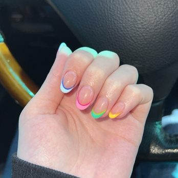 Holly’s Nails - Nail Salons Near Me - Cypress, California