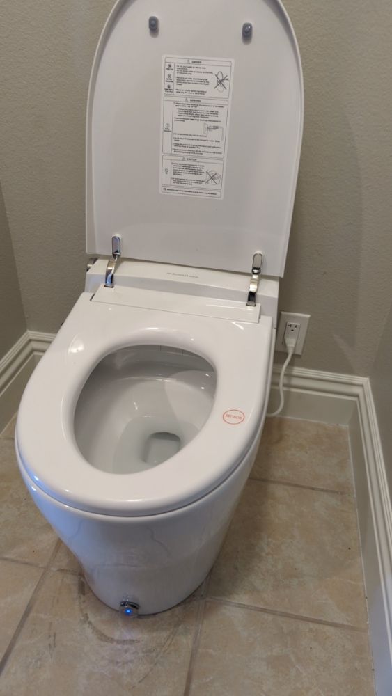 Slide of Arturo The Handyman Repairs