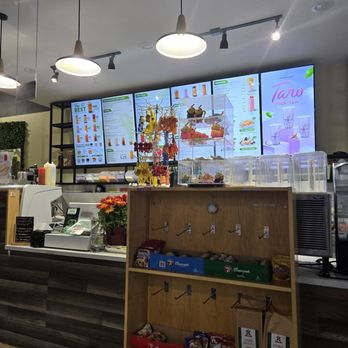 Freshly Leaf - Ordering counter - Bubble Tea Near Me - Blaine, Minnesota Freshly Leaf - Ordering counter - Bubble Tea Near Me - Blaine, Minnesota