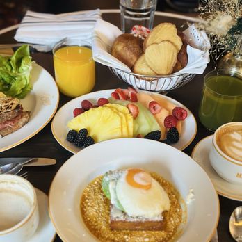 Chez Maggy - French Pastries,seasonal fruit plate, Croque Madame, Chilaquiles - French Near Me - Denver, Colorado