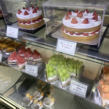 近江屋洋菓子店>