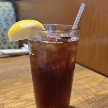 California Pizza Kitchen - Iced Tea ($3.99) - Pizza Near Me - Northbrook, Illinois