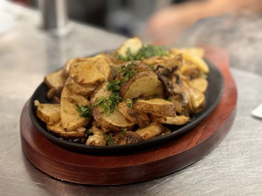 MaaMa by Cheese & Bread by null