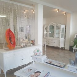 Destiny's Nails - View from my entry desk