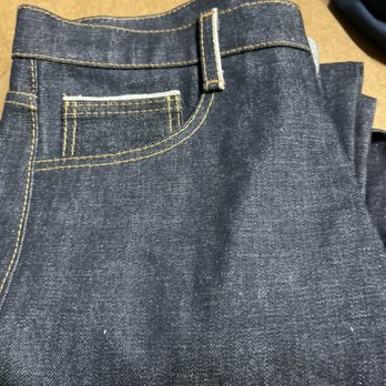 Thread and Needle Designs - Denim with selvedge edge coin pocket - Sewing & Alterations Near Me Thread and Needle Designs - Denim with selvedge edge coin pocket - Sewing & Alterations Near Me