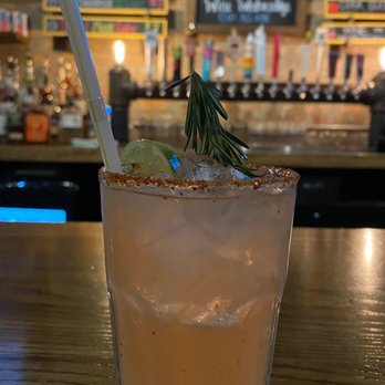 Big Mini Putt Club - Delicious-ness in a glass - Mini Golf Near Me - Chicago, Illinois Big Mini Putt Club - Delicious-ness in a glass - Mini Golf Near Me - Chicago, Illinois